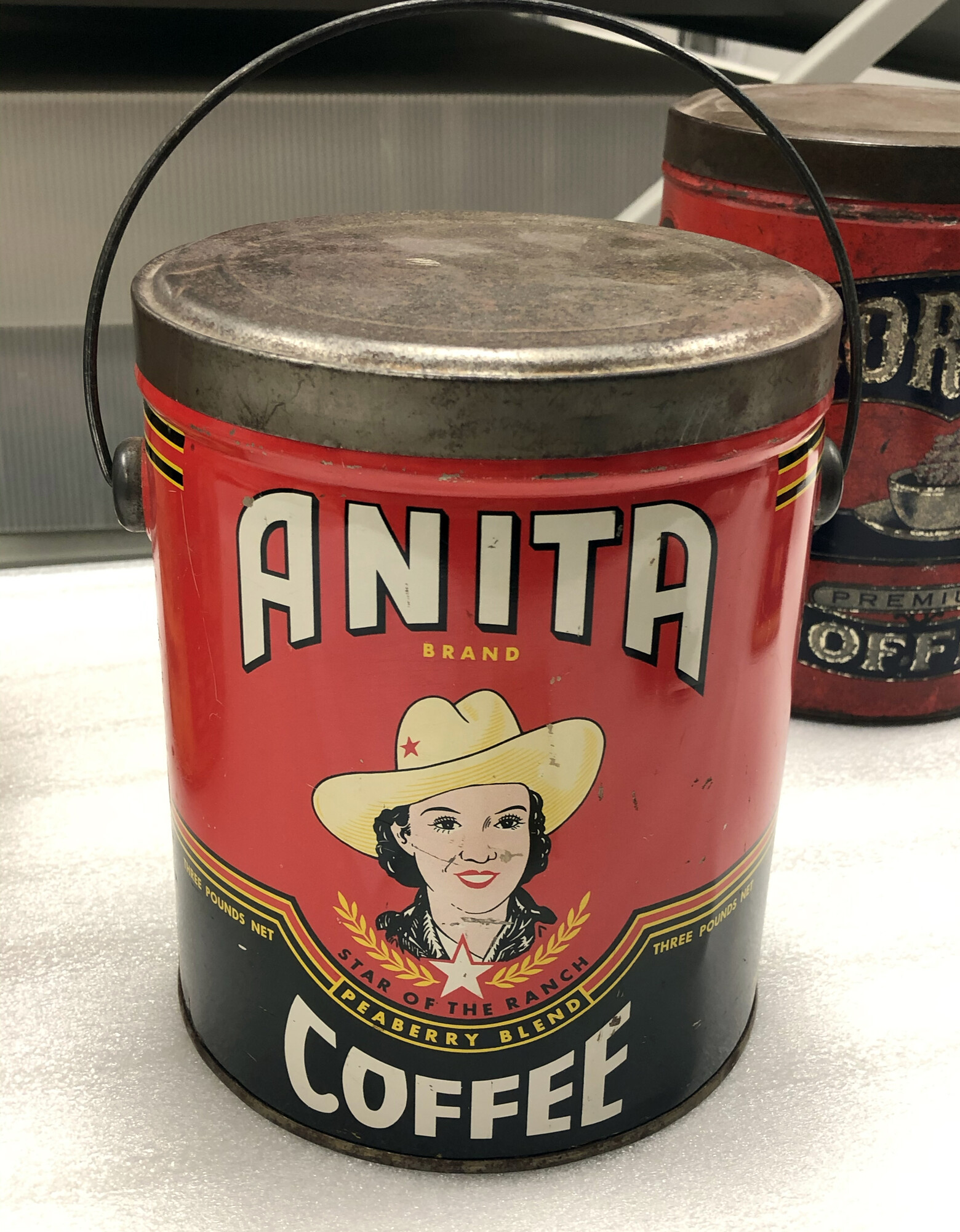 Anita Brand Peaberry Blend three-pound pail — Witte Museum, 15 October 2019 Anita Brand Peaberry Blend 3 lb pail, Witte, 15 October 2019