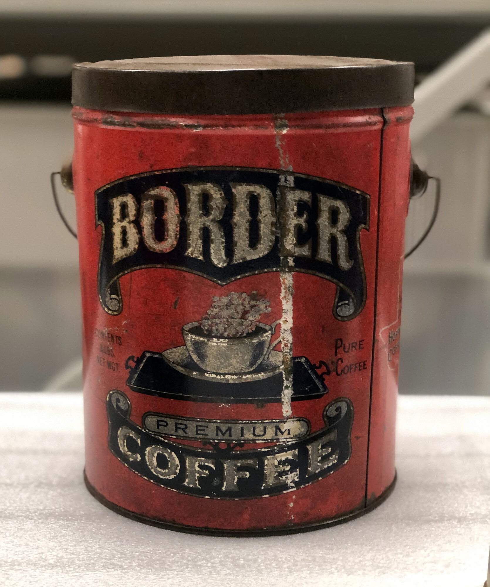 Border Premium Coffee four-pound pail — Witte Museum, 15 October 2019 Border Premium Coffee 4 lb pail, Witte, 15 October 2019